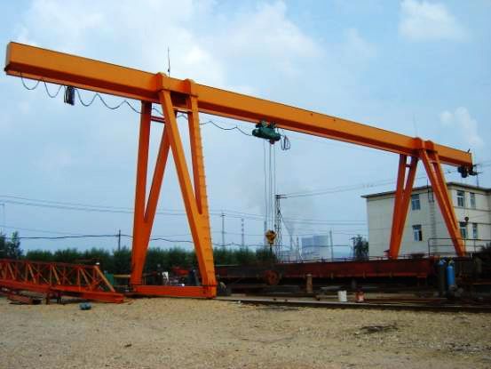 MH Awtratt 8T Hoist Single Girder Gantry Crane