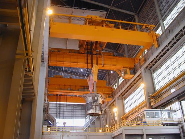 Twaqqif ta '80 Ton ta' Funderija ta 'Overhead Girder Eot Crane